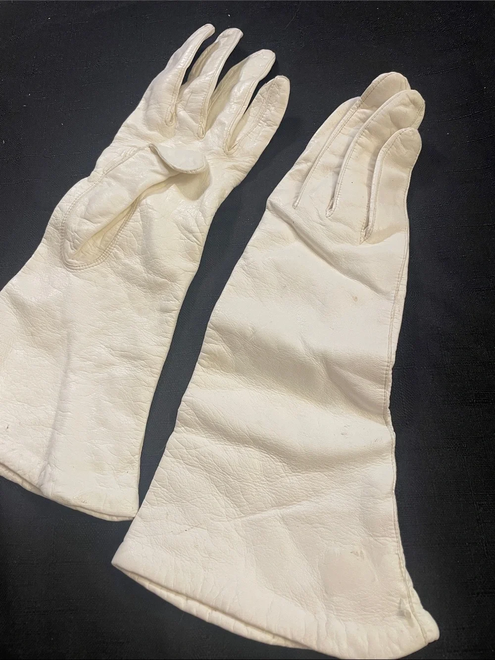 Classic Women's Long Cream Leather Gloves